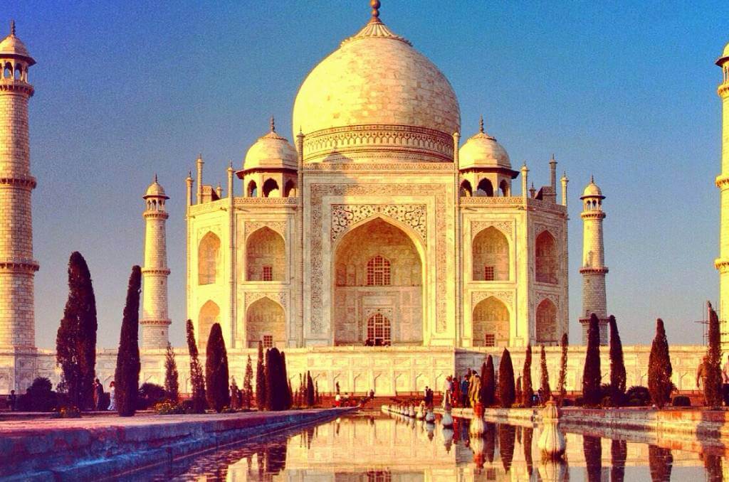 Taj Mahal Agra Tour with Ranthambore