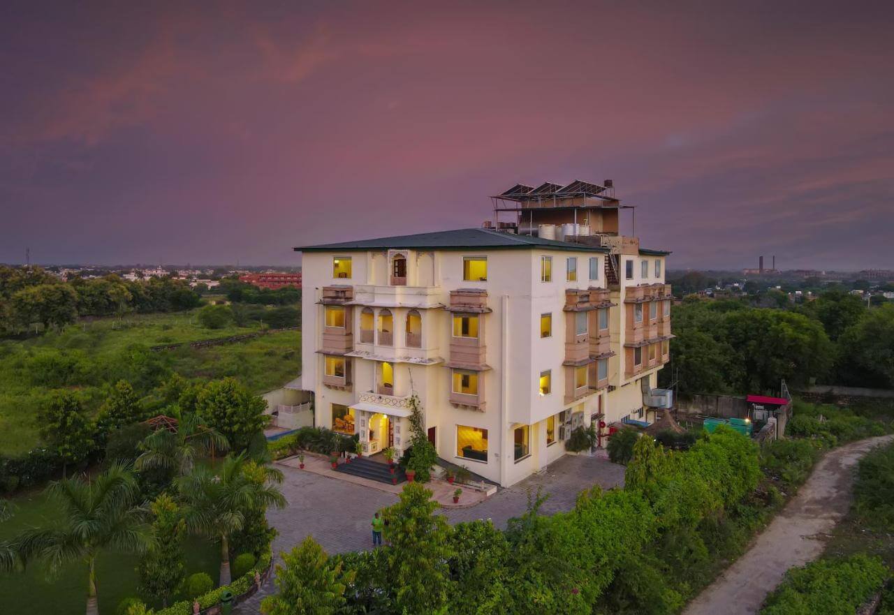 WelcomHeritage Mount Valley Resort Ranthambore