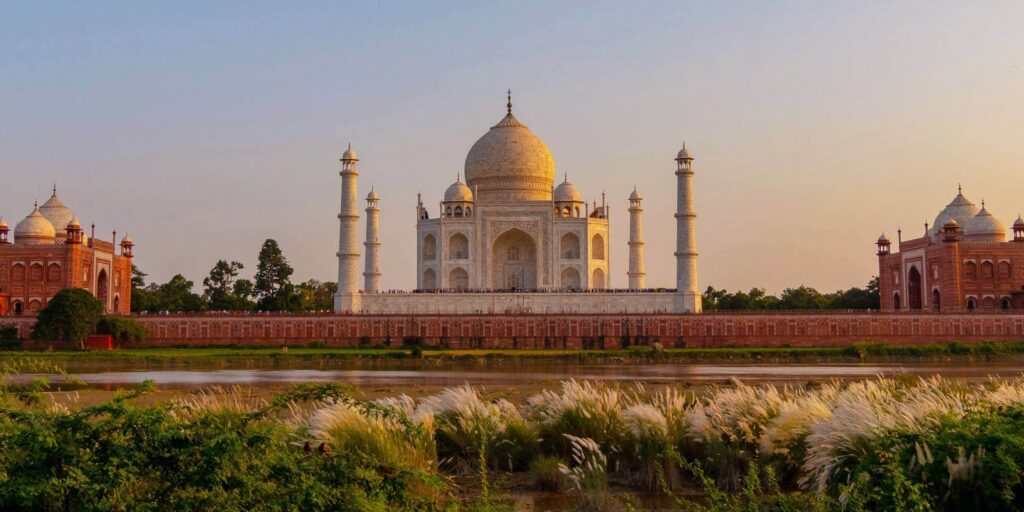 Taj Mahal Agra Banner
